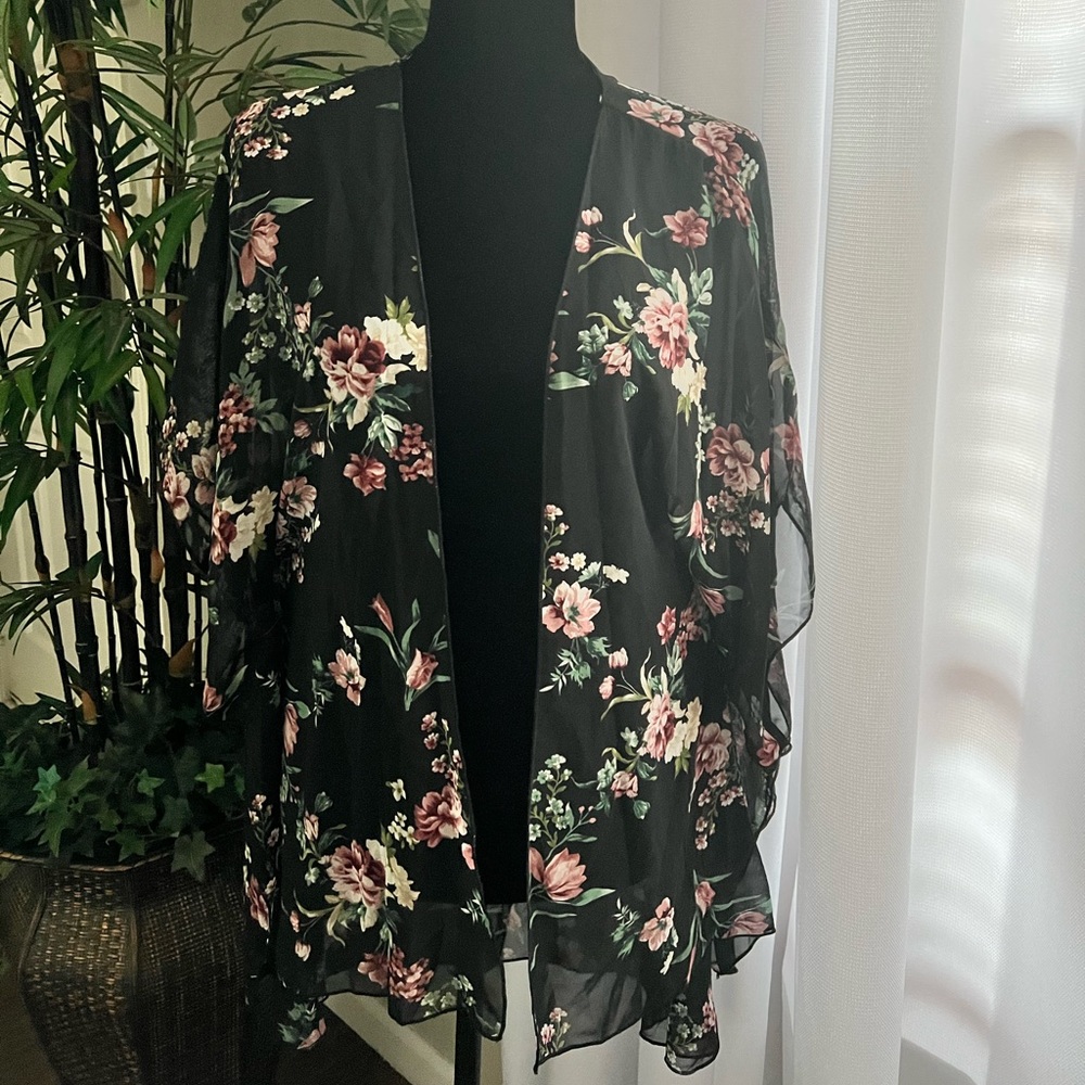 Kimono Floral Print Size M